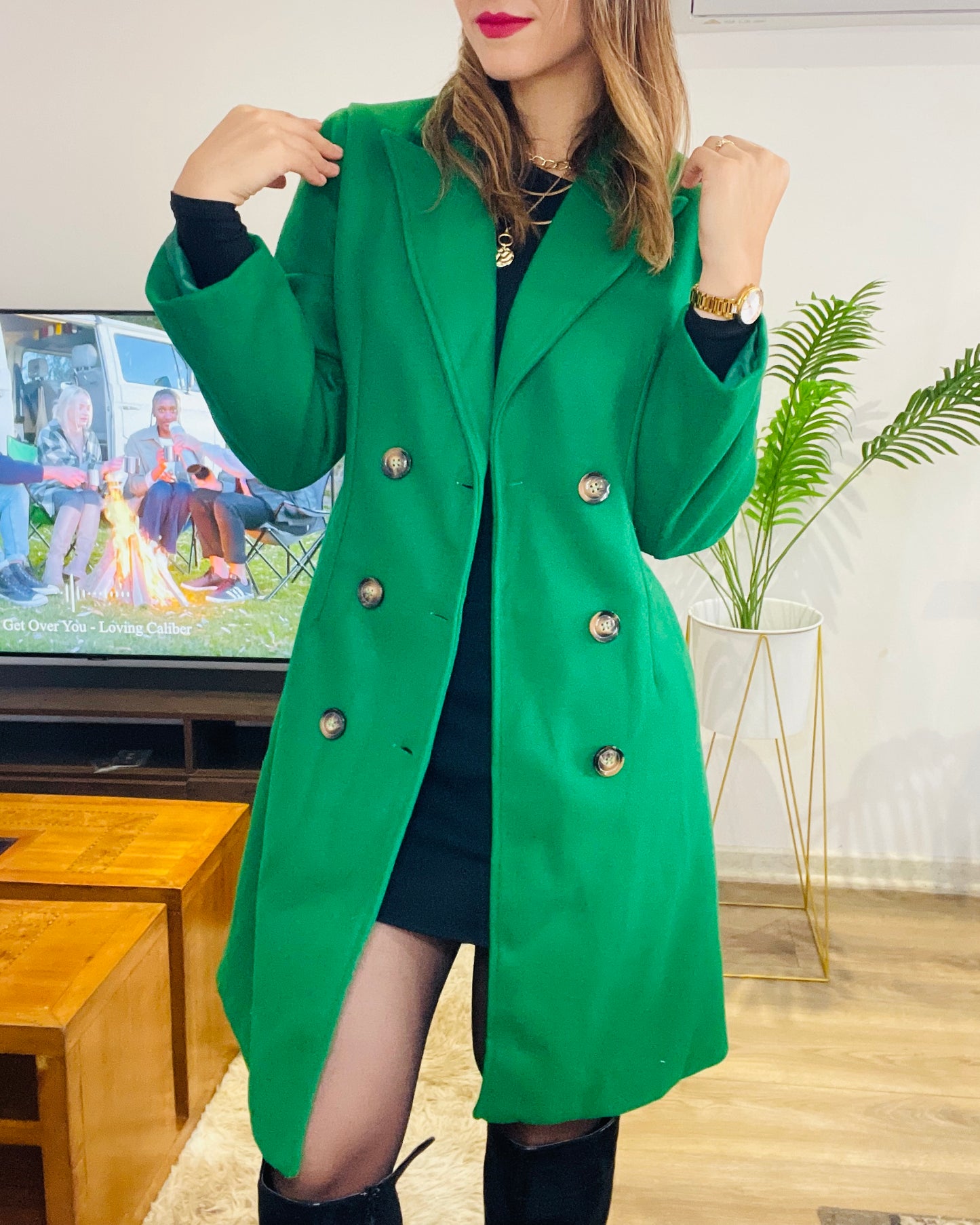 Abrigo Eliana Verde
