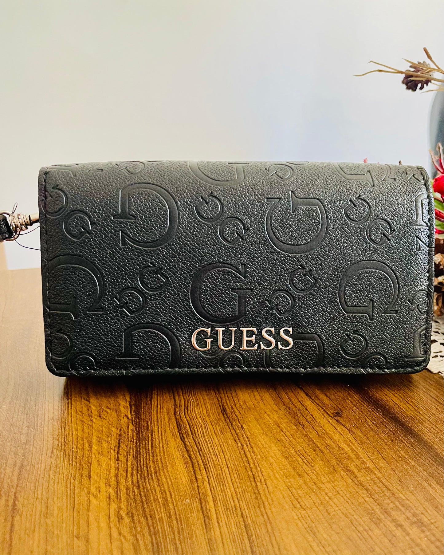 Billetera Guess