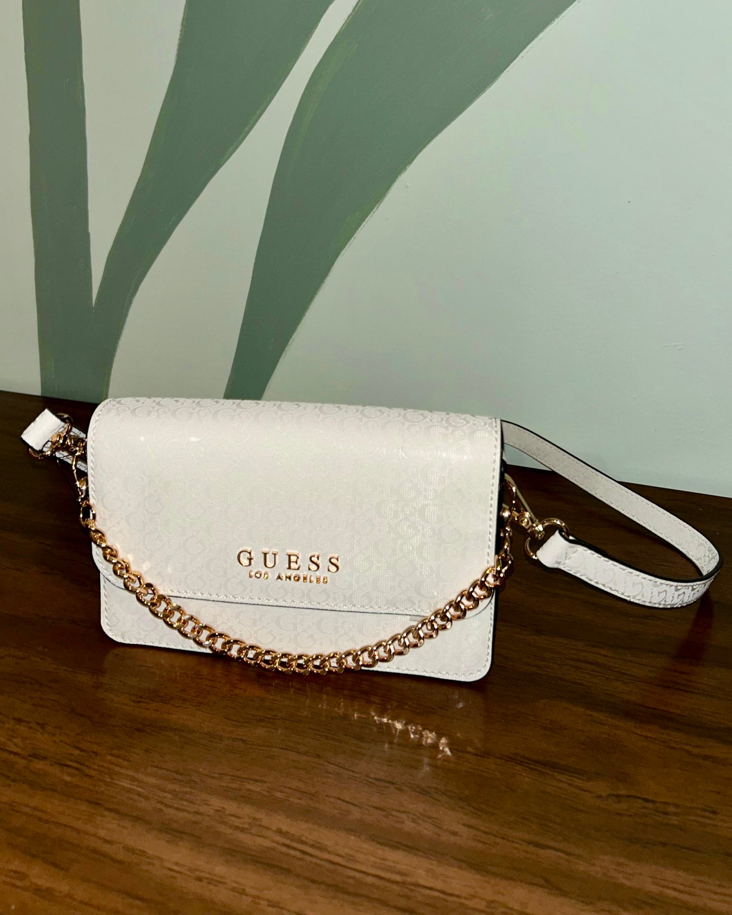 Cartera Guess