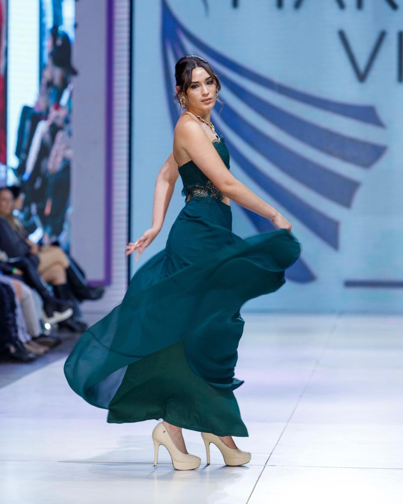 Vestido Fiesta Lisa